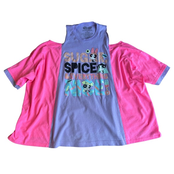 Women’s NWT Y2K Cold Shoulder Cutout Power Puff Girls Top Maternity Friendly - Picture 3 of 9